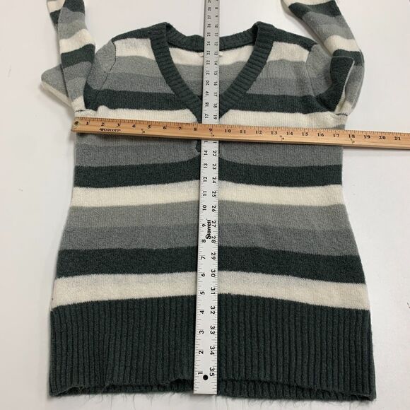 Talbots Soft Striped V Neck Sweater Womens M Medium Slouchy Acrylic Pullover - Picture 6 of 11